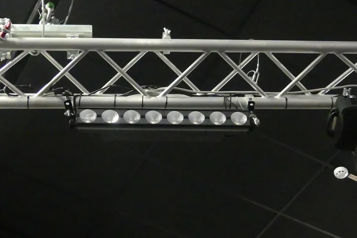 Showtec LED-Pixel-Leiste Modell: Pixel Strip 8 COB